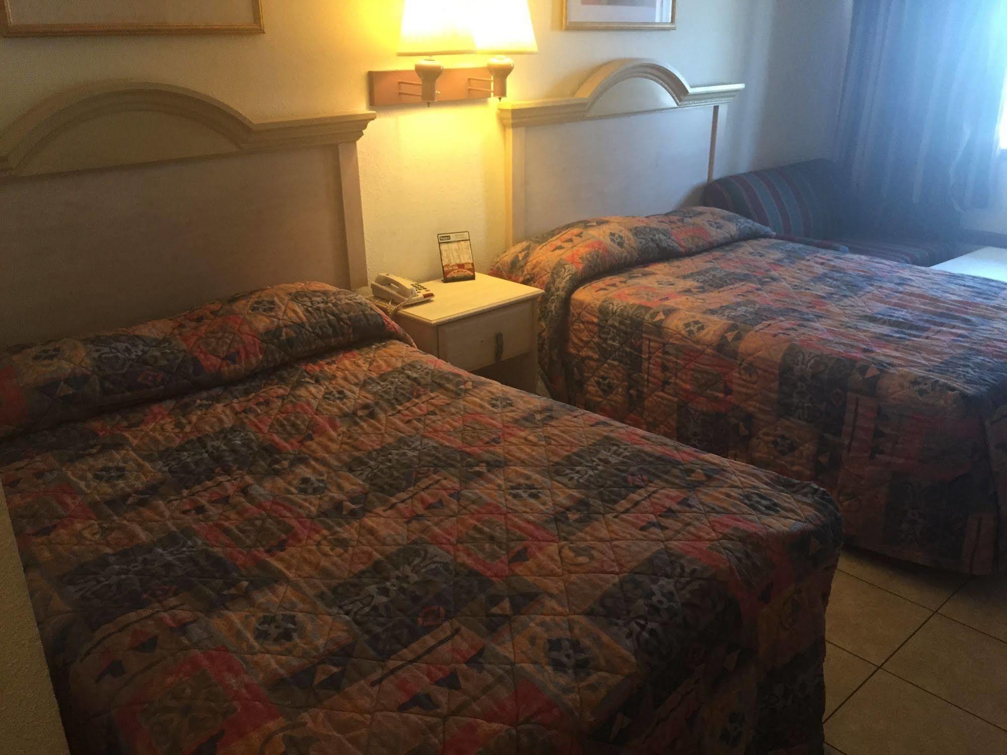 Oyo Hotel Myrtle Beach Kings Hwy ภายนอก รูปภาพ